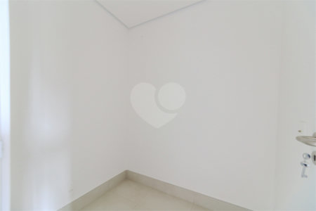 Apartamento à venda com 3 suítes em Vila Nova Conceição, São Paulo, SP