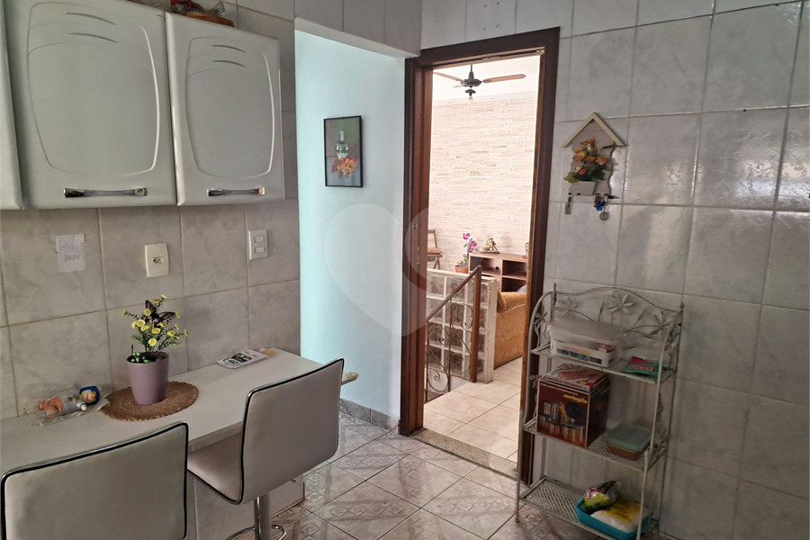 Sobrado à venda com 5 quartos, sendo 1 suíte,  em Santana, São Paulo, SP