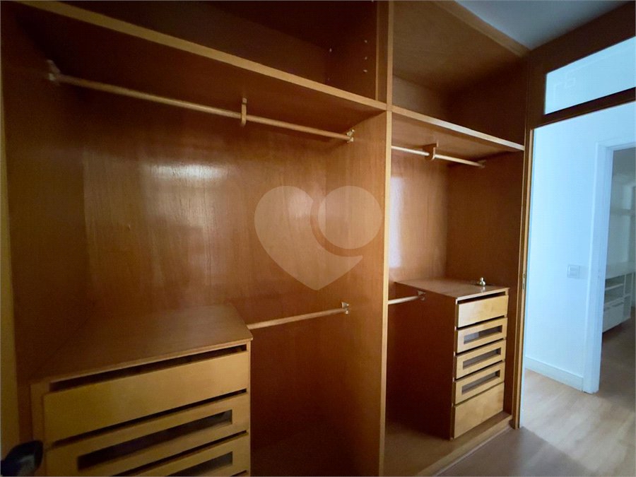 Apartamento à venda com 4 quartos, sendo 2 suítes, em Santana, São Paulo, SP