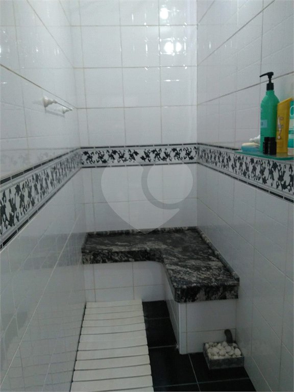 Casa à venda com 3 quartos, sendo 2 suítes,  em Vila Suissa, Mogi das Cruzes, SP