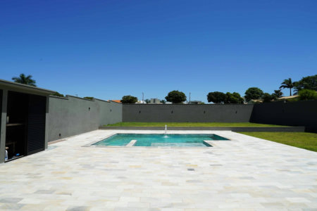 Casa à venda com 4 suítes no condomínio Gramado Park Residencial, Álvares Machado - SP