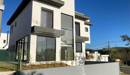 Casa à venda com 4 quartos, sendo 3 suítes,  no condomínio Reserva Granja Anita, Mogi das Cruzes - SP