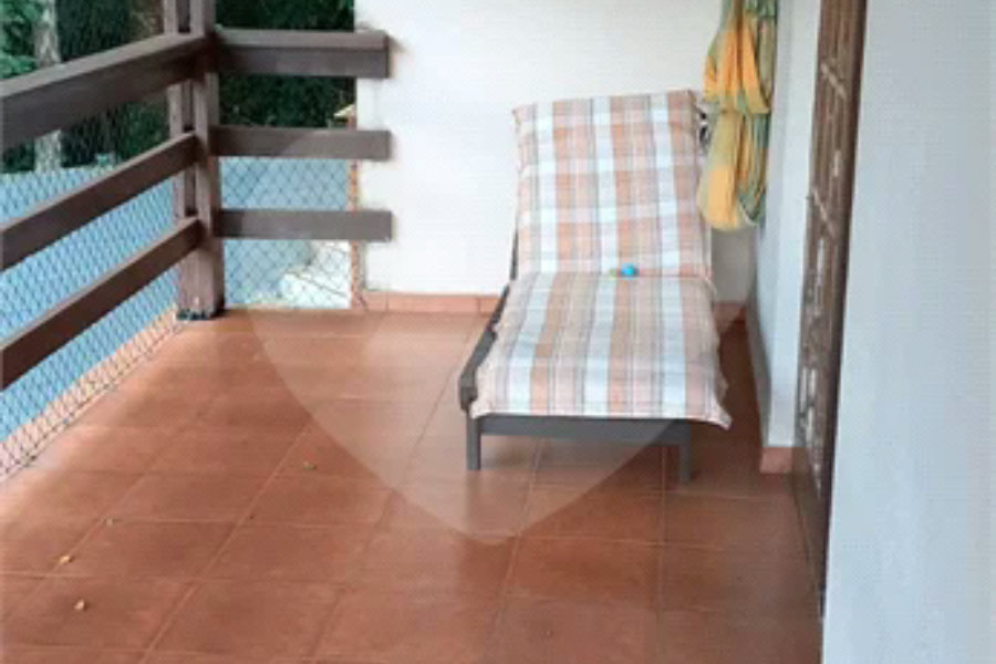 Casa à venda com 4 suítes no condomínio Alpes da Cantareira, Mairiporã - SP