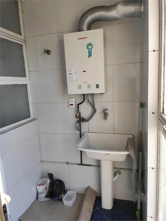 Apartamento à venda com 2 quartos em Jardim Taboão, São Paulo, SP
