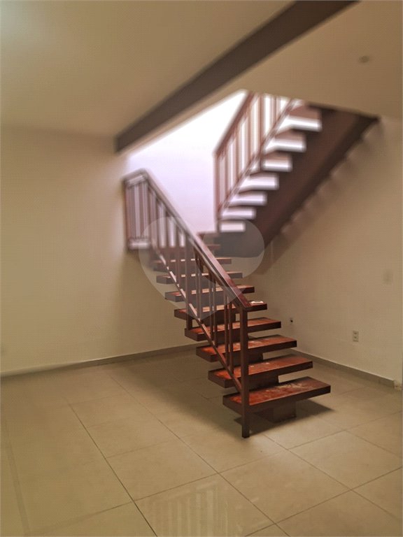 Sobrado à venda com 3 quartos, sendo 1 suíte, em Jardim Colonial, Indaiatuba, SP