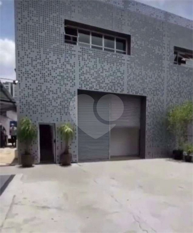 Galpão à venda ou para alugar com 4 suítes em Jardim Caravelas, São Paulo, SP