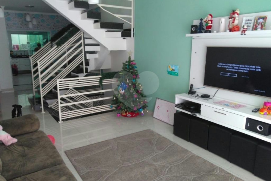 Sobrado à venda com 3 quartos, sendo 1 suíte, em Imirim, São Paulo, SP