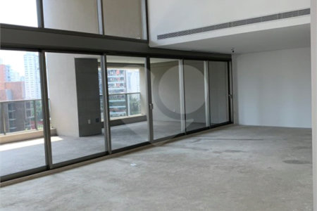 Apartamento à venda com 4 suítes em Vila Olímpia, São Paulo, SP