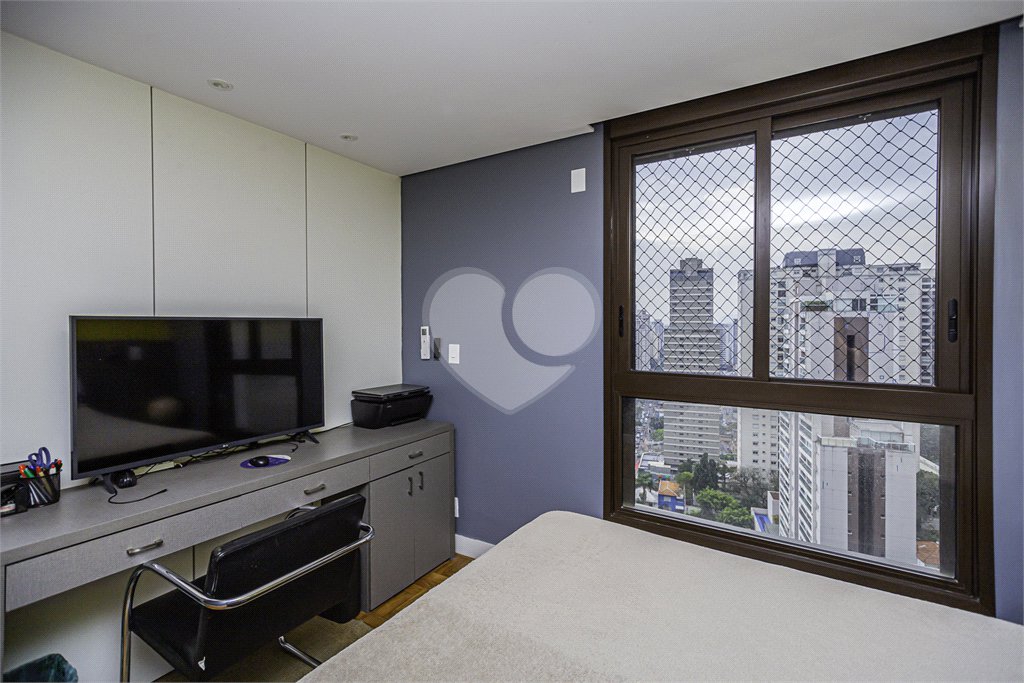 Apartamento à venda com 3 quartos, sendo 1 suíte, em Perdizes, São Paulo, SP