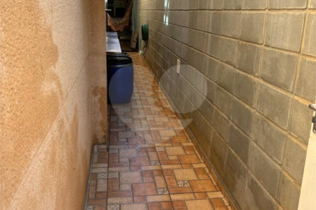 Casa à venda com 2 quartos no condomínio Altos do Boa Vista, São Roque - SP