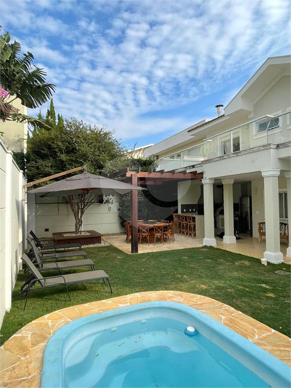 Casa à venda com 3 suítes no condomínio Villagio Di Verona, Vinhedo - SP