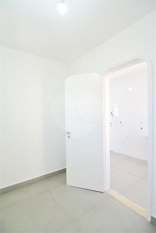 Apartamento à venda com 4 quartos, sendo 2 suítes,  em Brooklin Paulista, São Paulo, SP