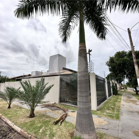 Casa à venda com 3 suítes no Centro-norte, Várzea Grande, MT