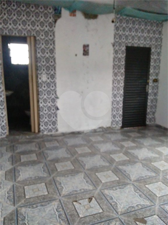 Casa à venda com 4 quartos, sendo 1 suíte, em Protestantes, Votorantim, SP