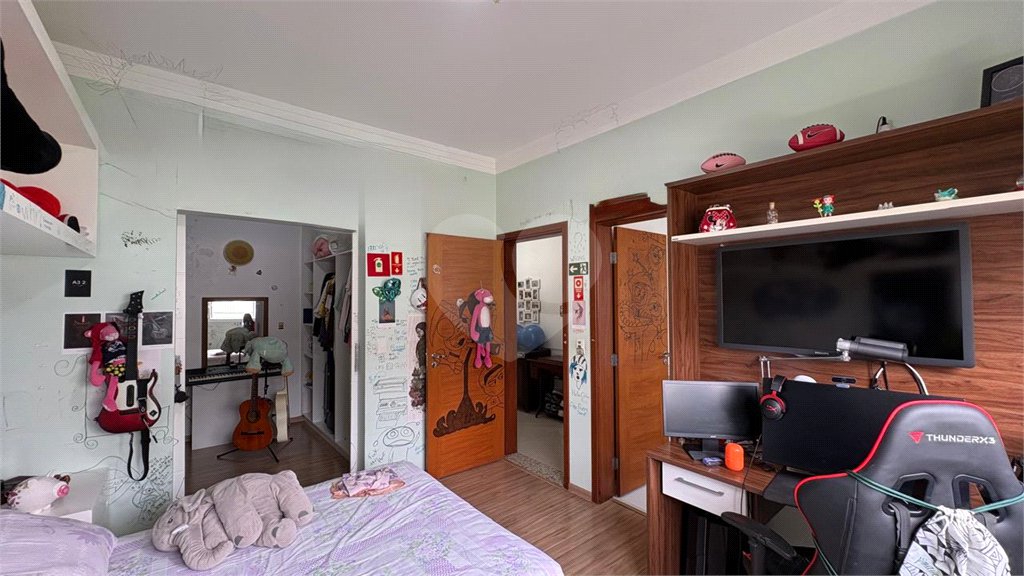 Casa à venda com 3 suítes no condomínio Residencial Villa dos Inglezes, Sorocaba - SP