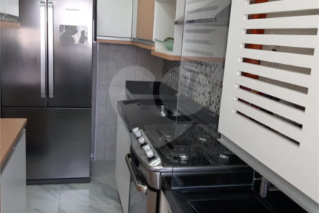 Sobrado à venda com 2 quartos em Barra Funda, São Paulo, SP