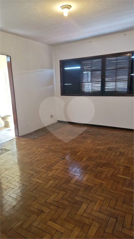 Sobrado à venda com 4 quartos, sendo 1 suíte,  em Vila Maria, São Paulo, SP