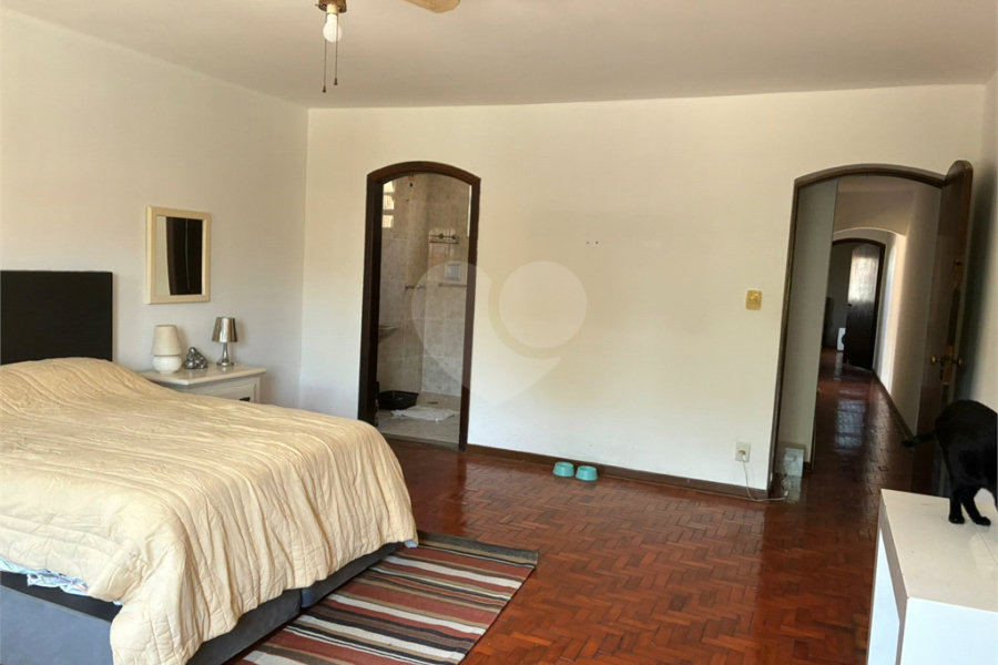 Sobrado à venda com 4 quartos, sendo 1 suíte, em Vila Guilherme, São Paulo, SP