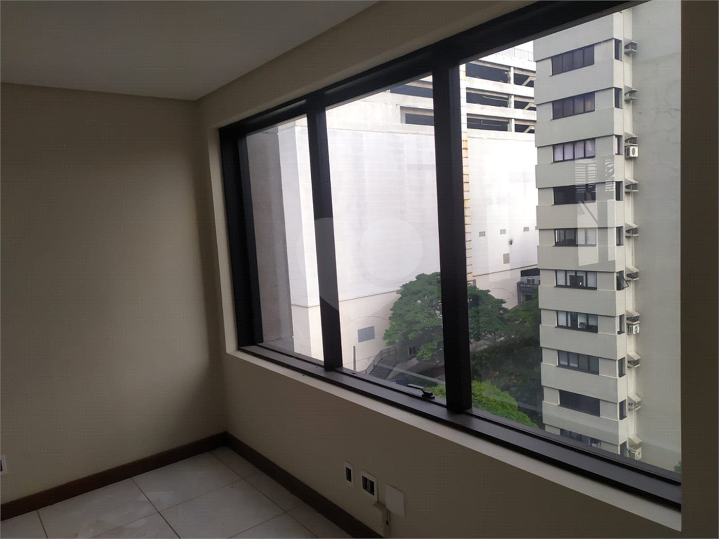Sala à venda em Vila Clementino, São Paulo, SP