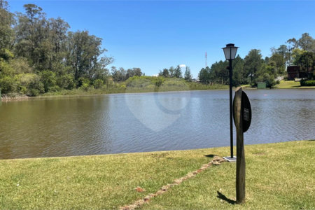 Casa à venda com 5 suítes no condomínio Fazenda Lago Azul, Araçoiaba da Serra - SP