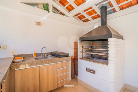 Casa à venda com 3 quartos, sendo 1 suíte,  no condomínio Vinhas da Vista Alegre - Lado Sede, Vinhedo - SP