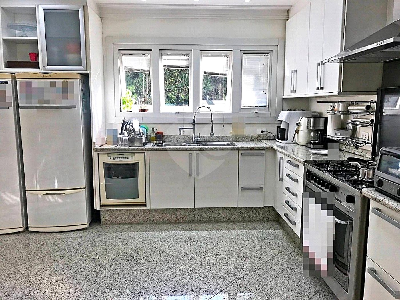 Casa à venda com 4 suítes em Horto Florestal, São Paulo, SP