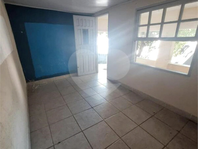 Terreno à venda com 2 quartos em Tremembé, São Paulo, SP