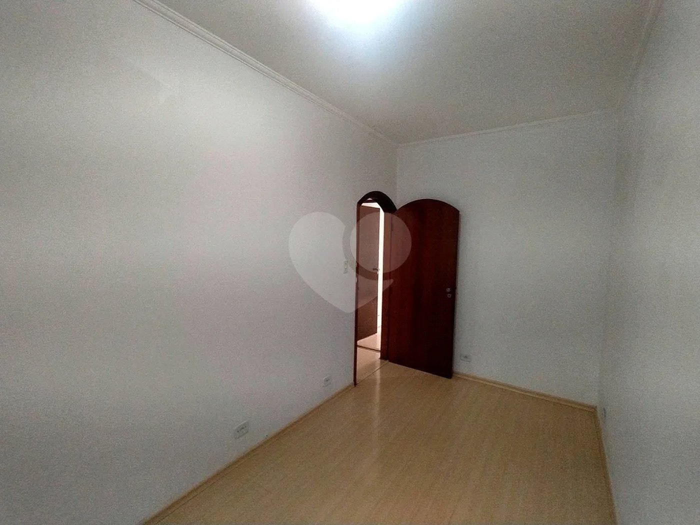 Casa à venda com 10 quartos, sendo 1 suíte, em Santa Teresinha, São Paulo, SP
