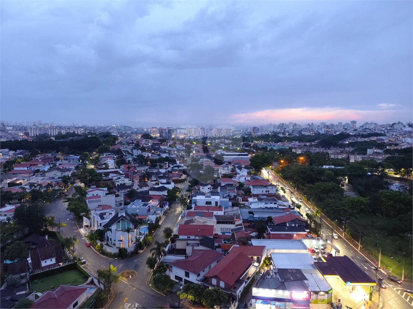 Apartamento à venda com 3 suítes em Mauá, São Caetano do Sul, SP