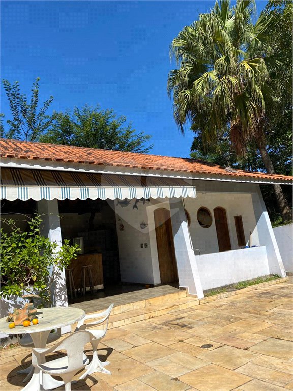 Sítio à venda com 4 quartos, sendo 3 suítes, em Aguas de Igaratá, Igaratá, SP