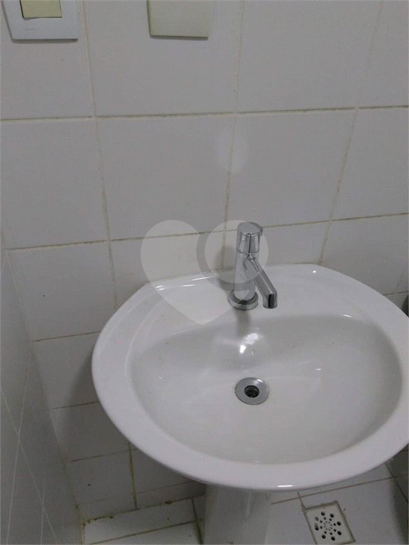 Apartamento à venda com 4 quartos, sendo 1 suíte, em Parque Industrial, São José dos Campos, SP