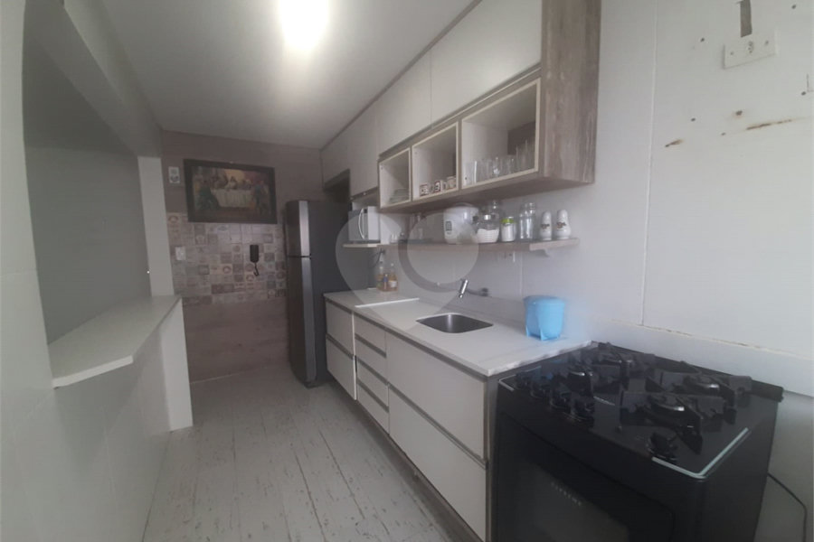 Apartamento à venda com 2 quartos, sendo 1 suíte,  no Centro, Mongaguá, SP