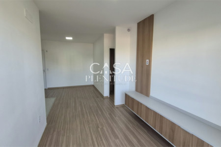 Apartamento à venda ou para alugar com 2 quartos, sendo 1 suíte,  em Jardim São Carlos, Sorocaba, SP
