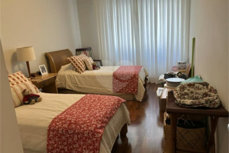 Apartamento à venda com 3 quartos, sendo 1 suíte,  em Cerqueira César, São Paulo, SP