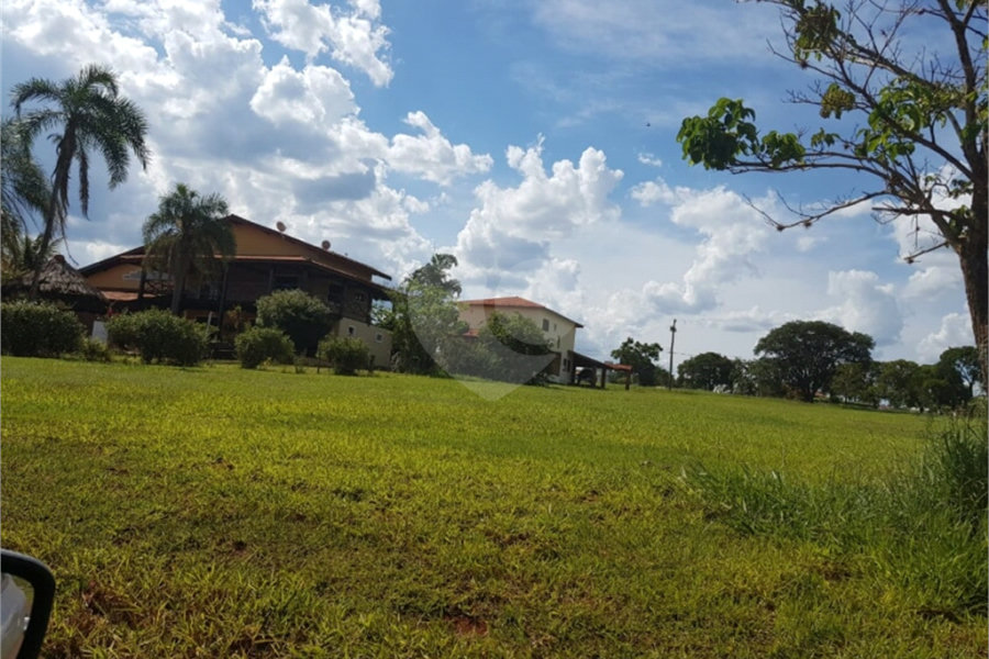 Terreno à venda no condomínio Rivieira de Santa Cristina Iv, Arandu - SP