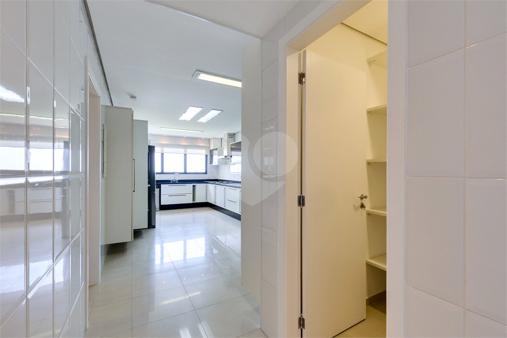 Apartamento à venda ou para alugar com 4 suítes em Jardim Marajoara, São Paulo, SP