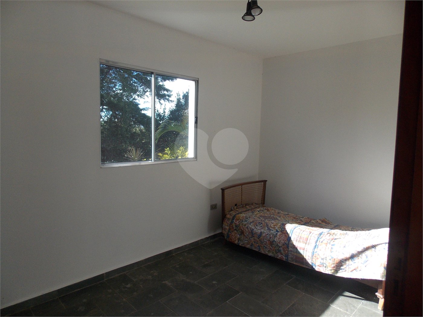 Casa à venda com 2 quartos, sendo 1 suíte, em Campos de Atibaia, Atibaia, SP