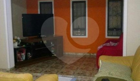Sobrado à venda com 3 quartos em Tremembé, São Paulo, SP