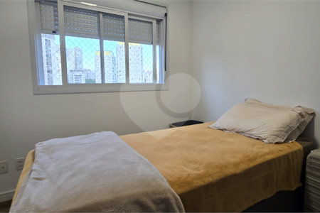 Apartamento à venda com 2 quartos, sendo 1 suíte, em Vila Andrade, São Paulo, SP