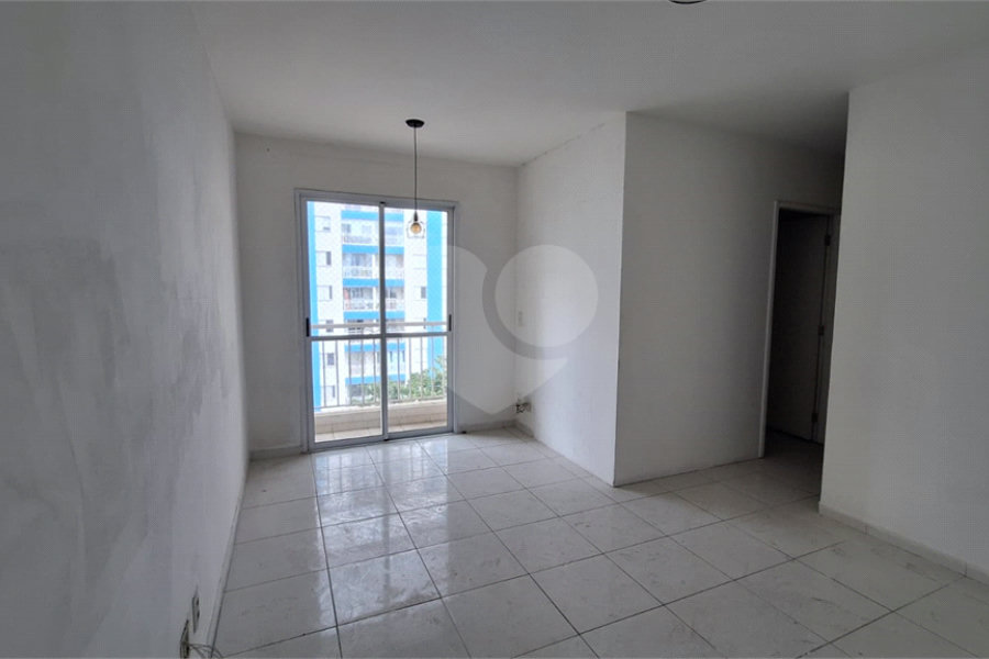 Apartamento à venda com 3 quartos, sendo 1 suíte, em Vila Guilherme, São Paulo, SP