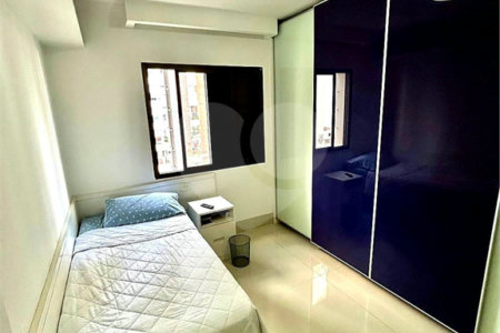 Apartamento à venda com 3 quartos, sendo 1 suíte, em Vila Regente Feijó, São Paulo, SP