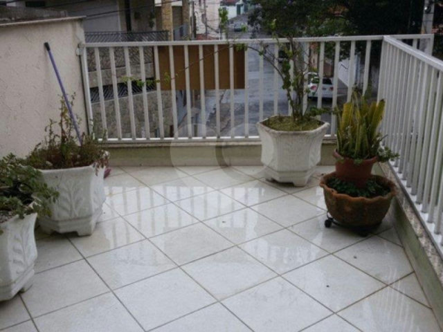 Sobrado à venda com 3 suítes em Vila Gustavo, São Paulo, SP