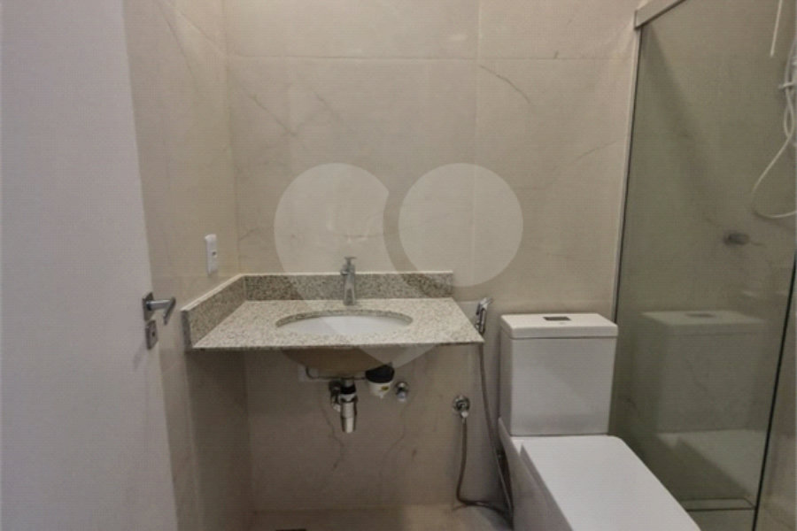 Sobrado à venda com 2 suítes em Vila Guilherme, São Paulo, SP