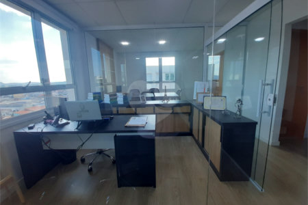 Sala comercial a venda no Patriani Offices em Atibaia