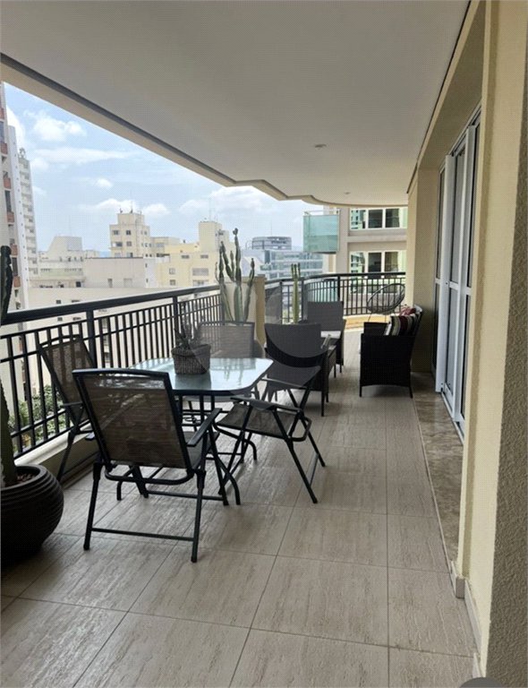 Apartamento à venda com 3 suítes em Perdizes, São Paulo, SP