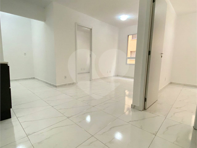 Apartamento à venda com 2 quartos em Parque Edu Chaves, São Paulo, SP