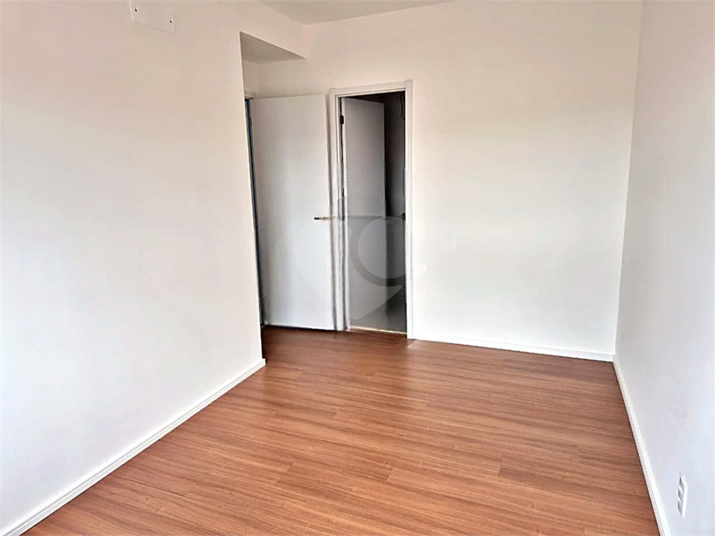 Apartamento à venda ou para alugar com 2 quartos, sendo 1 suíte, em Jardim Olhos D'água II, Ribeirão Preto, SP