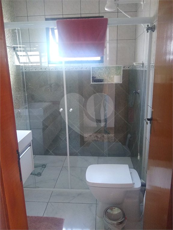 Sobrado à venda com 3 quartos, sendo 1 suíte,  em Vila do Castelo, São Paulo, SP