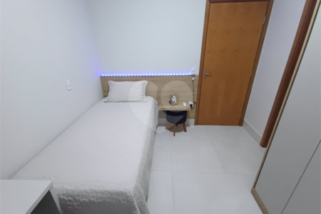 Casa à venda com 3 quartos, sendo 1 suíte, no condomínio Mantova, Indaiatuba - SP