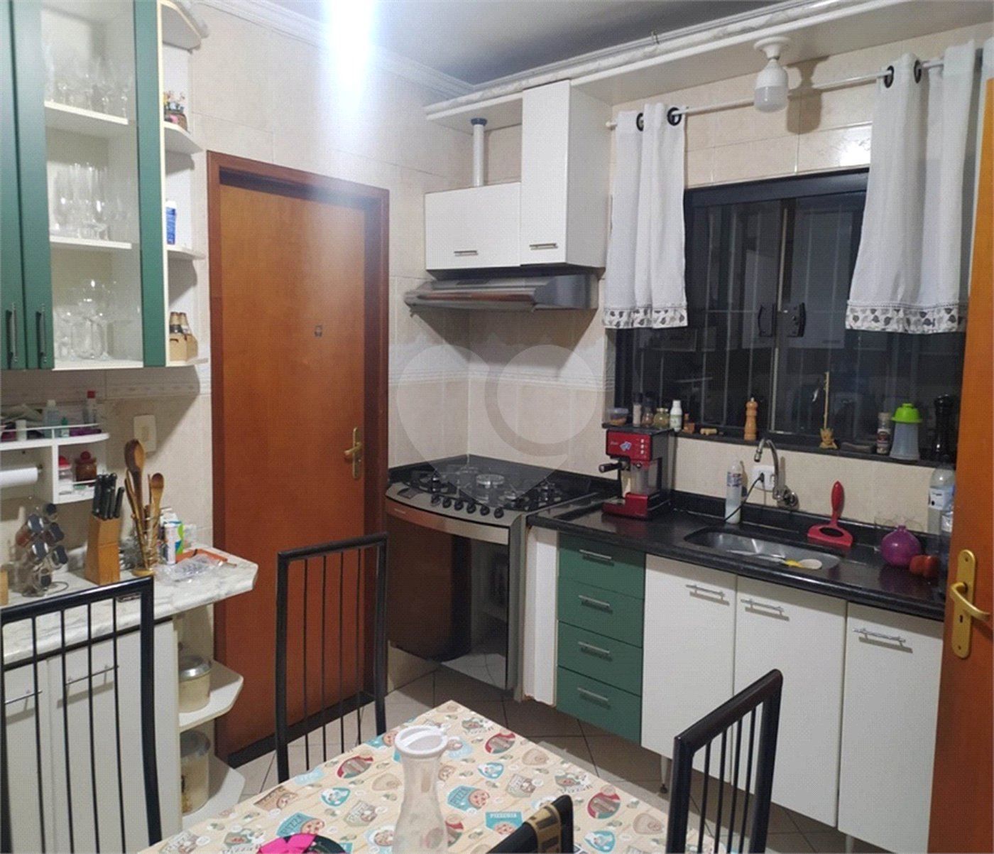 Sobrado à venda com 3 quartos, sendo 1 suíte, em Santa Teresinha, São Paulo, SP